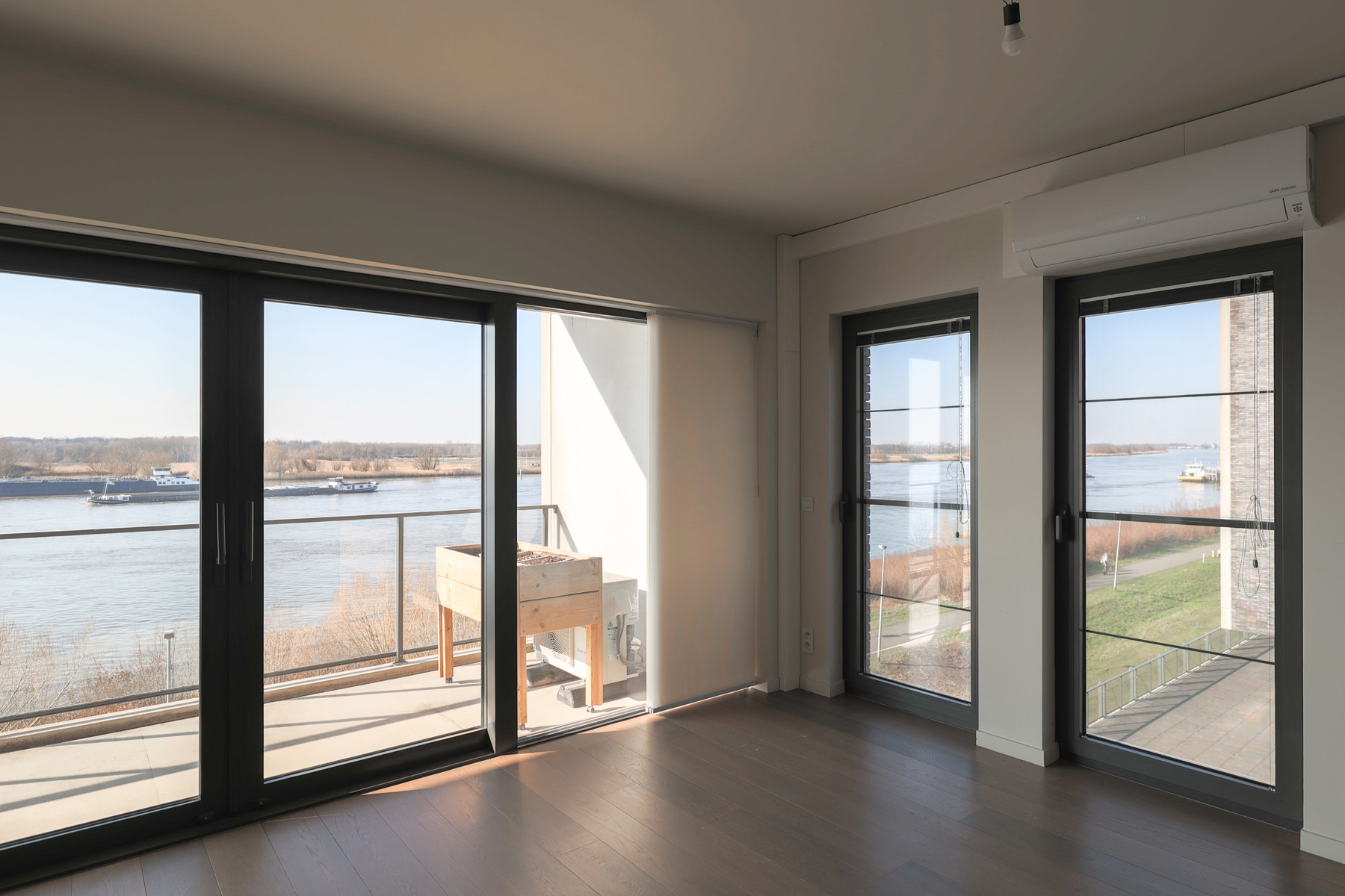 2 slaapkamer appartement met frontaal Scheldezicht!  - foto 2