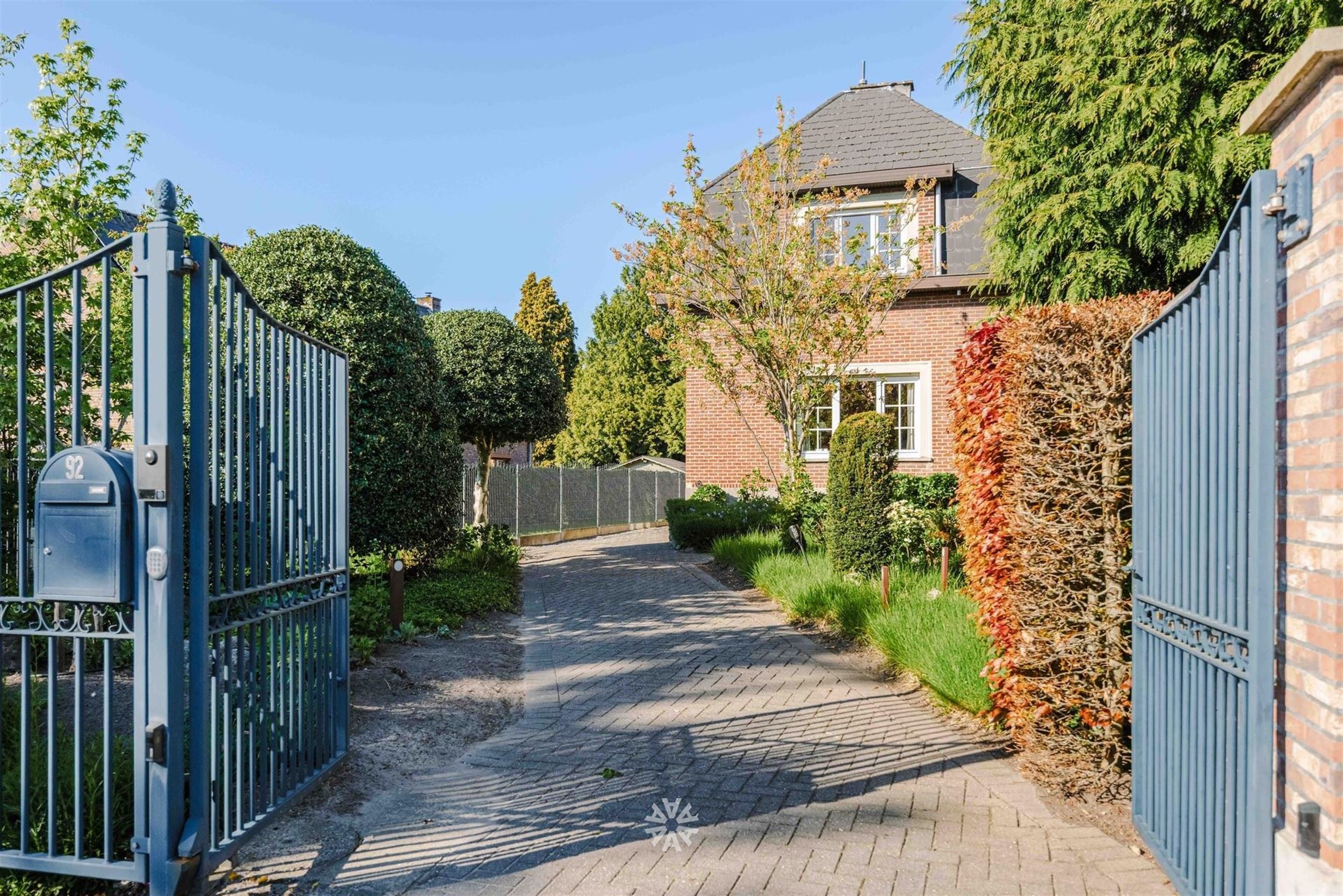 Charmante villa met zonnige tuin - foto 1