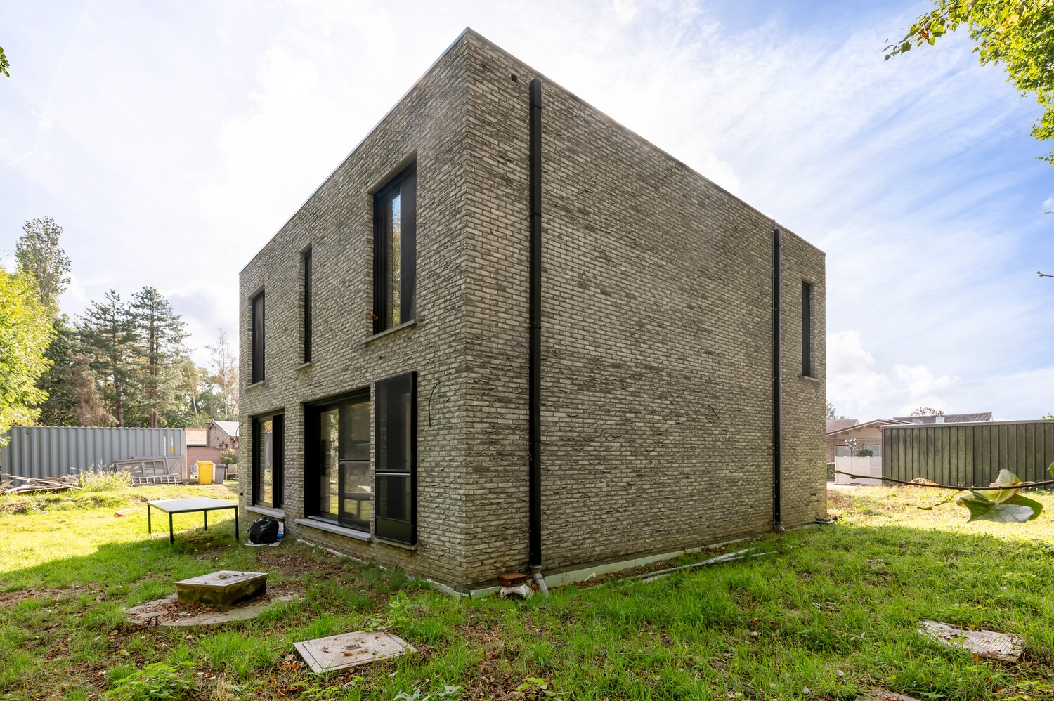 Nieuwe, energiezuinige open bebouwing in doodlopende straat. - foto 5