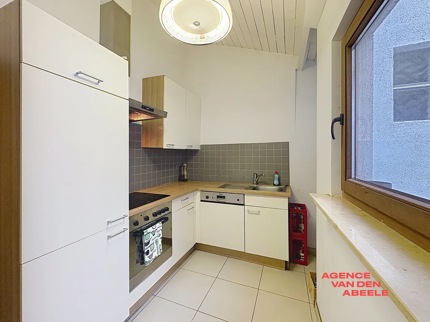 Charmante woning met 2 slaapkamers en koer - foto 5