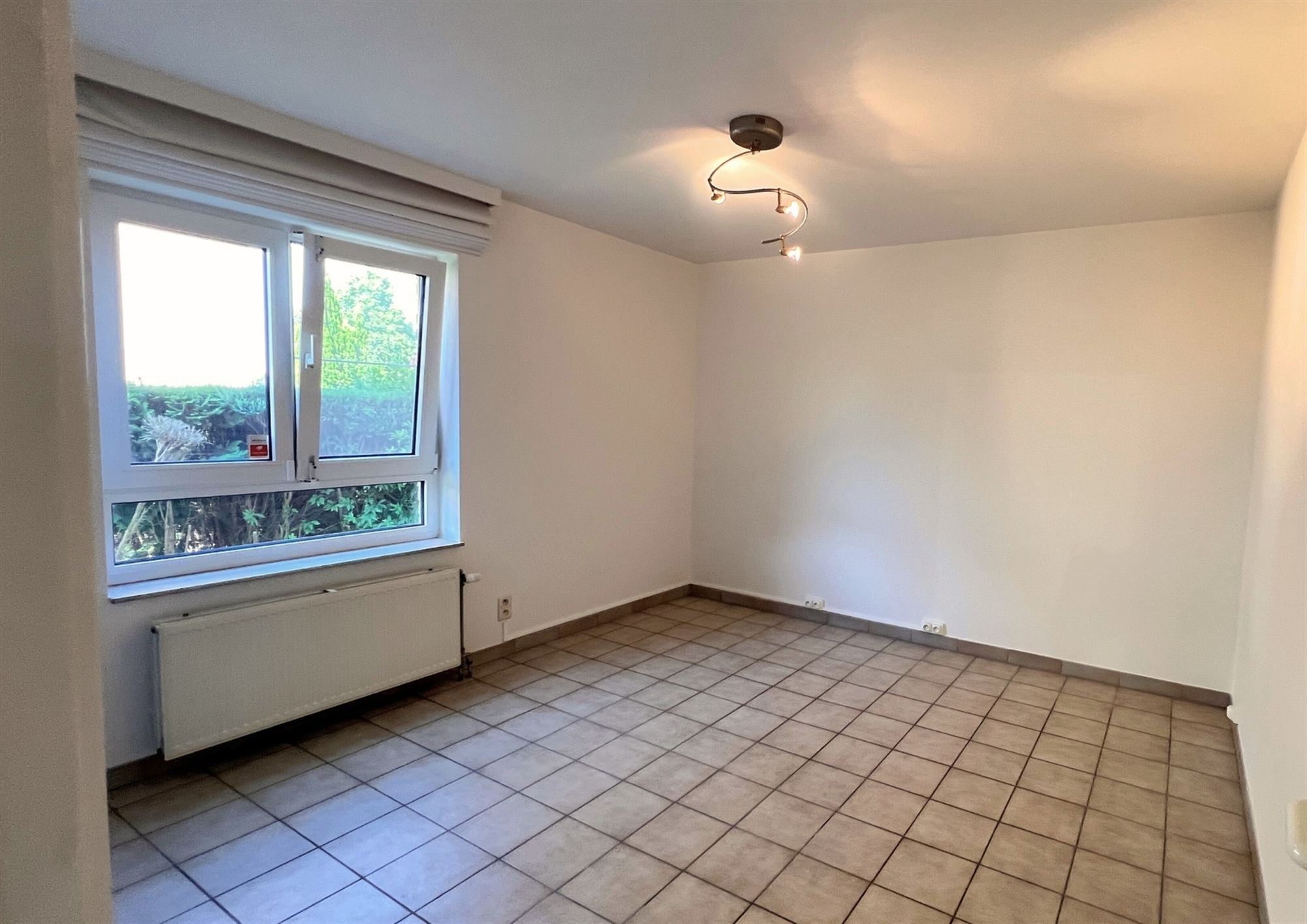 Apartment - photo 5