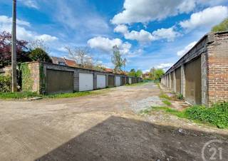 30 garageboxen te Mechelen!Opbrengsteigendom bestaande uit 30 garageboxen te Mechelen.Dit complex is gunstig gelegen aan de Blindestraat,...