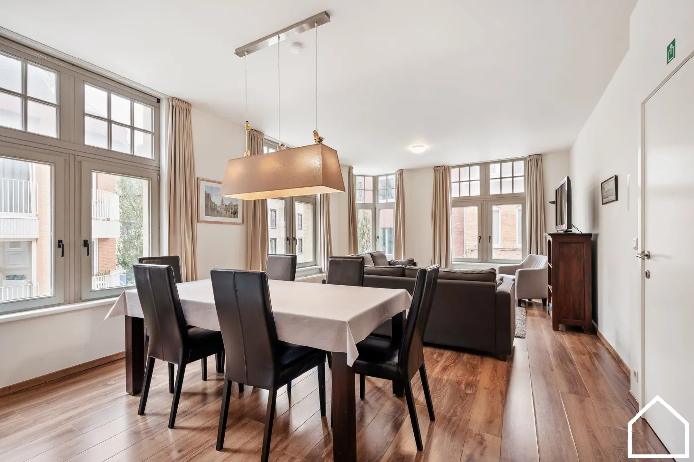 OPBRENGSTEIGENDOM/VAKANTIEWONING MET 4 ENTITEITEN IN HET CENTRUM - foto 4