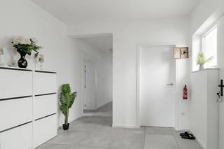 Dit zeer ruime appartement van maar liefst 172m² (bron EPC) vinden we terug  in Achel, vlak bij de Nederlandse grens, het is een uitzonderlijk...