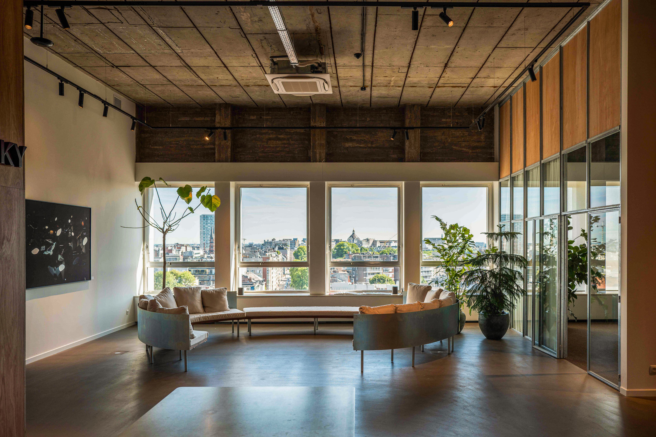 ANTWERPEN ZUID - EXCLUSIEf CO-WORKING KANTOOR  - foto 1