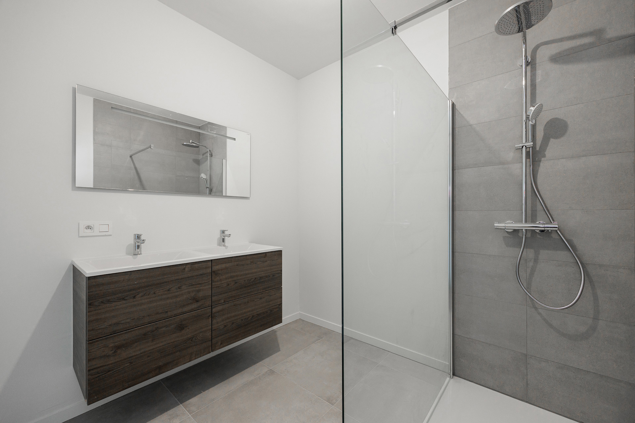 Nieuwbouw appartement met terras - foto 5