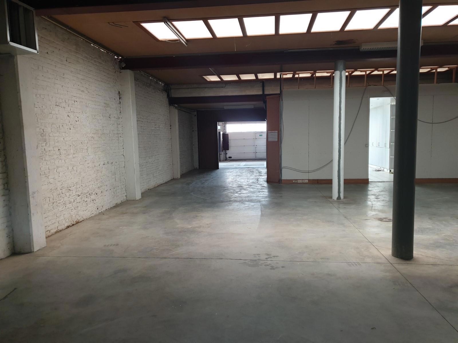 Commercial à louer à Sterrebeek - photo 4