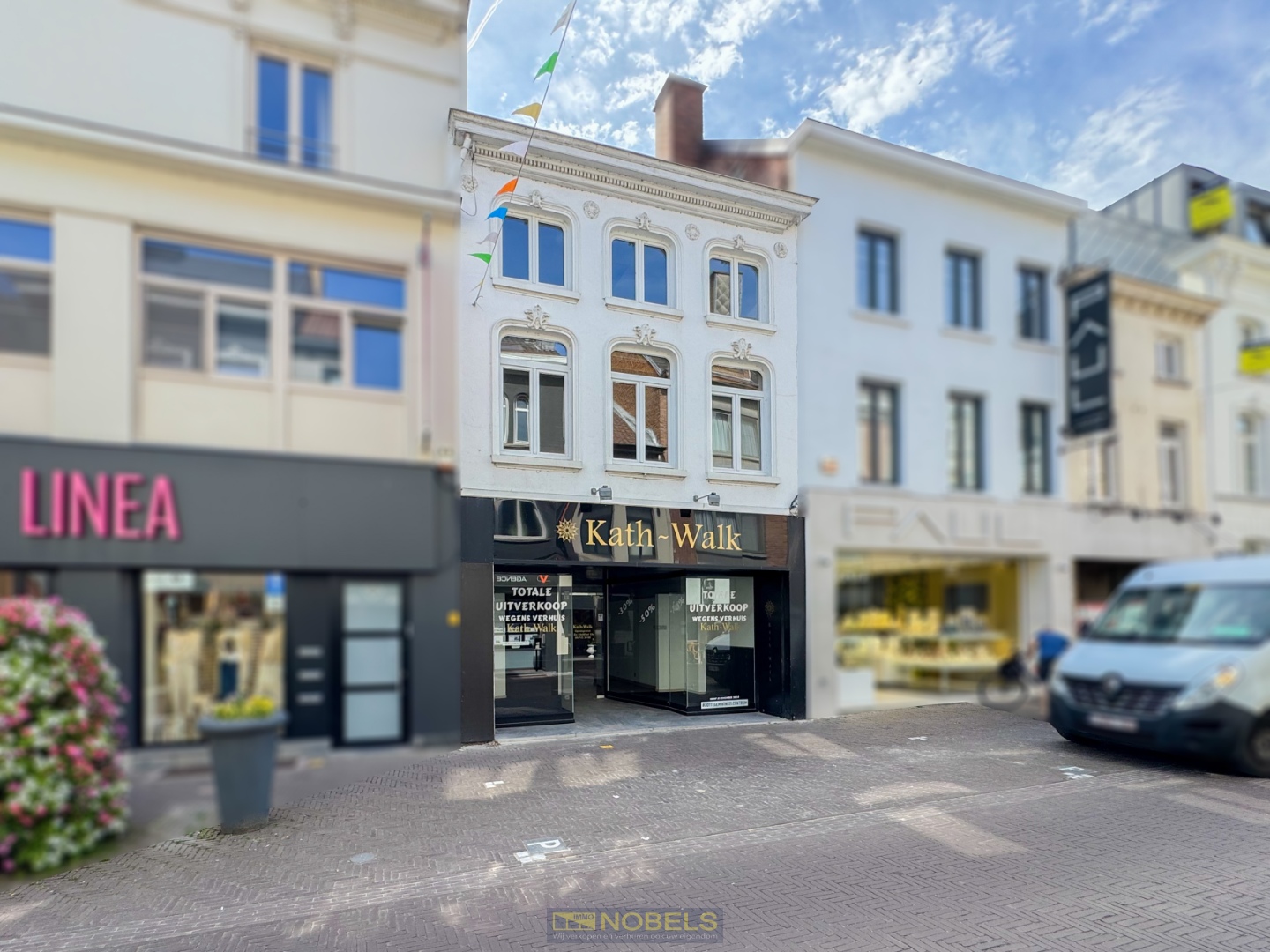 Te koop, multifunctioneel handelspand met ruime woonst in stadskern van Zottegem - foto 3