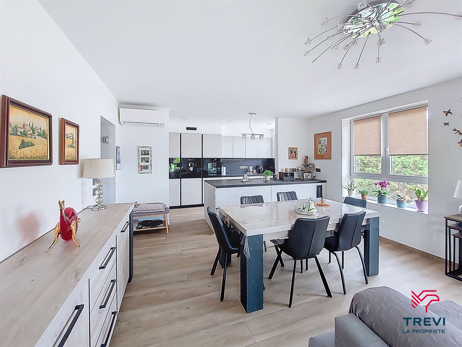 Viager Occupé - Bel appartement entièrement rénové, 2 chambres, cuisine super-équipée, cave 2 et garage - photo 3