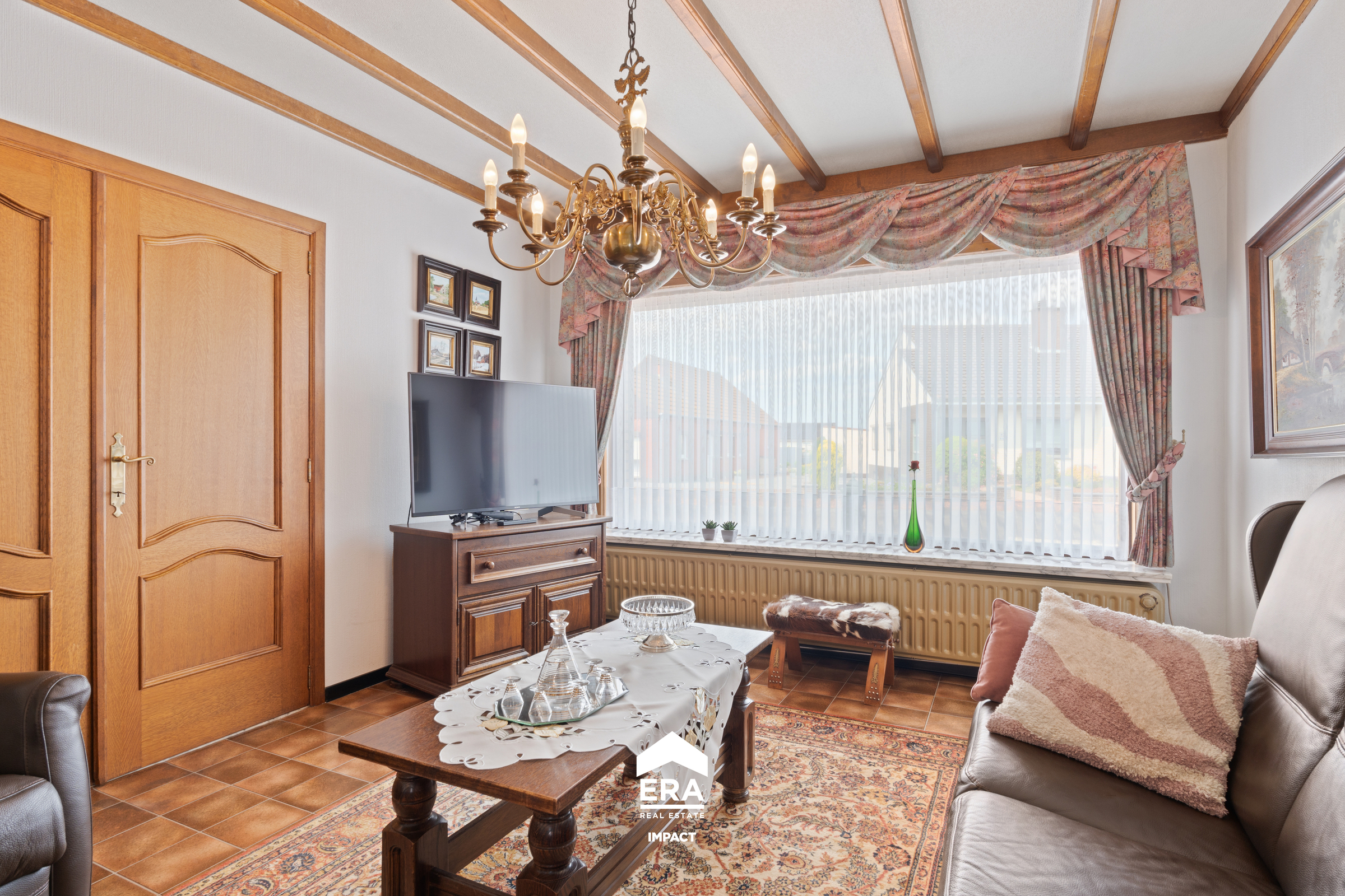 Te renoveren woning nabij het centrum van Opglabbeek - foto 4