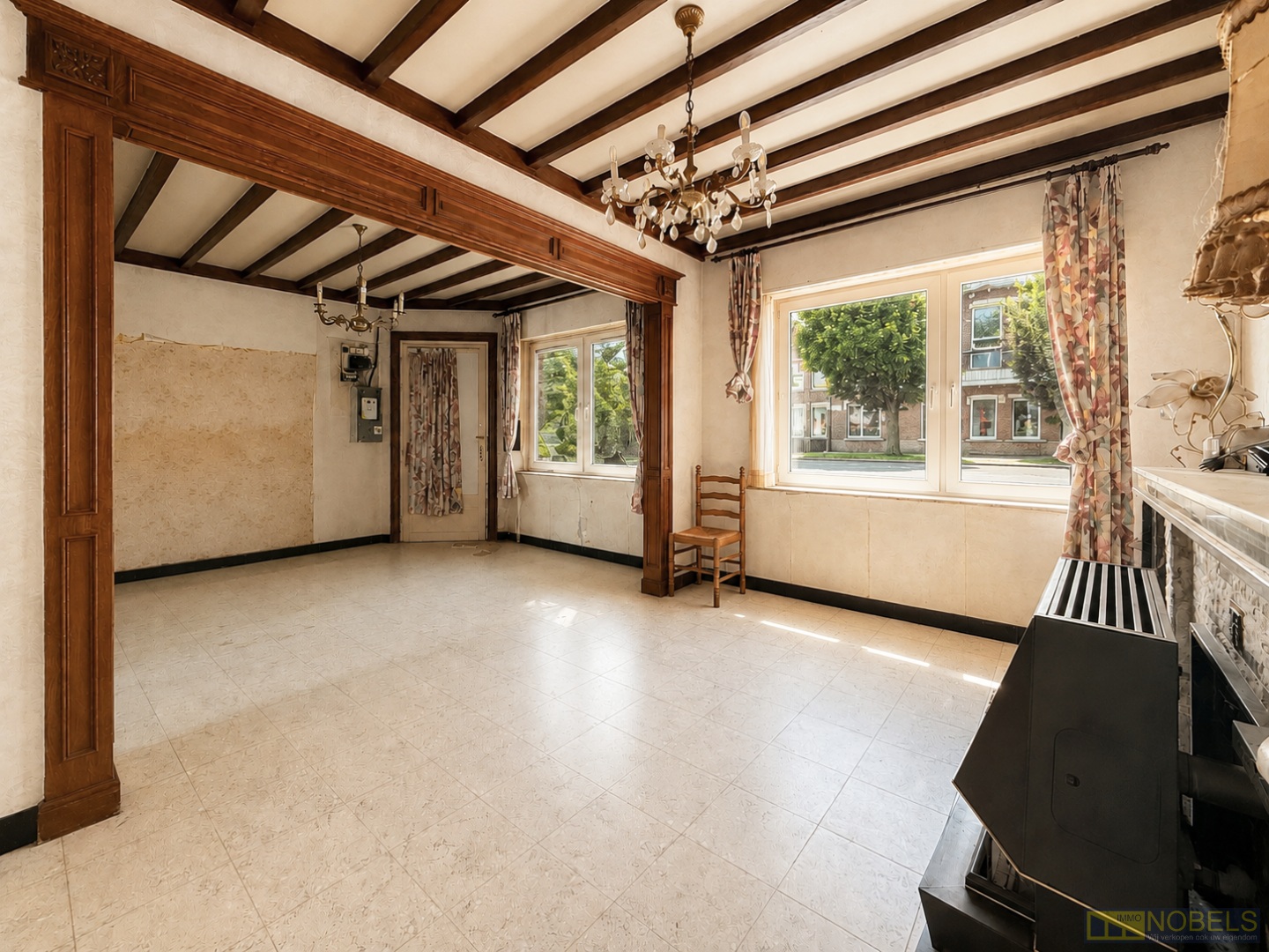 Te koop, volledig te renoveren woning met garage en tuin nabij centrum Avelgem - foto 4