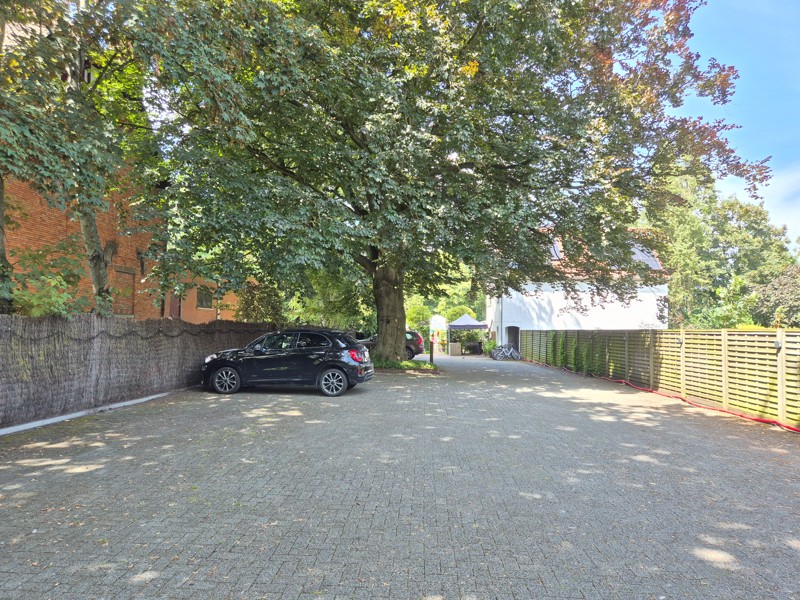 FEESTZAAL & RESTAURANT MET GERENOVEERDE WONING TE KOOP IN GENT - foto 4