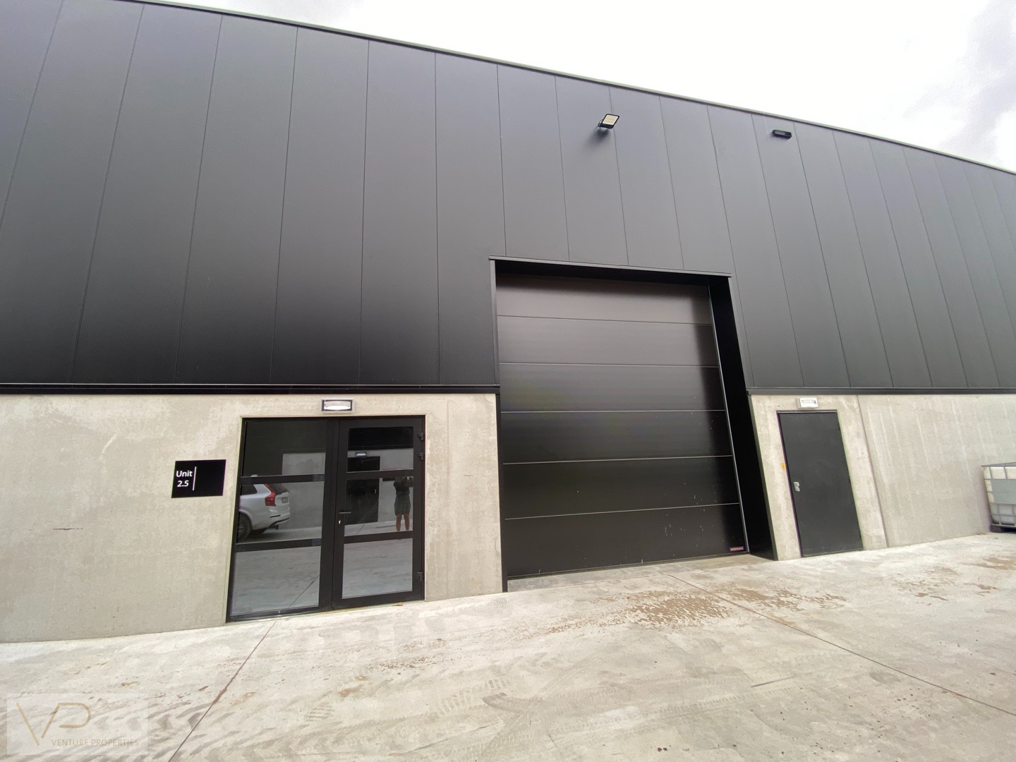 Gloednieuwe KMO units te huur in hoogtechnologisch bedrijvenpark - foto 4