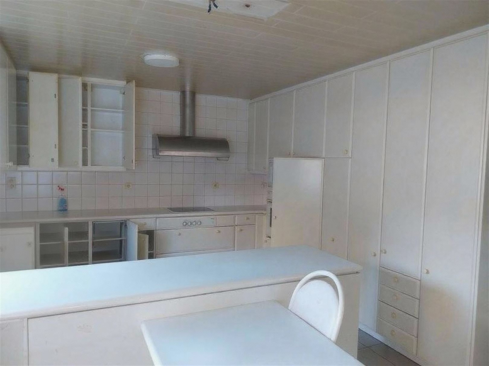 Retail space - photo 5