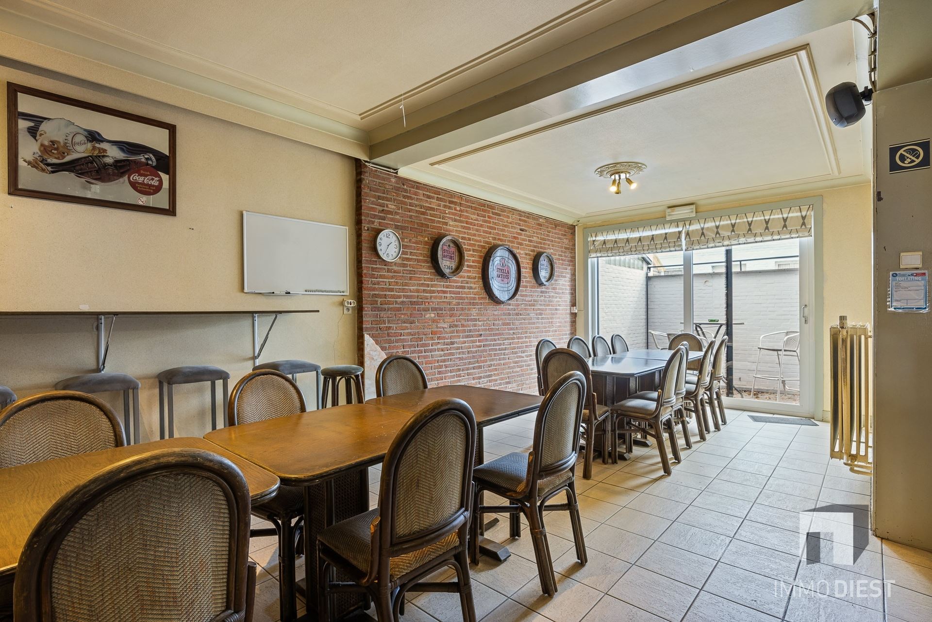 Vroegere café met woning met 4 ruime slaapkamers - foto 4