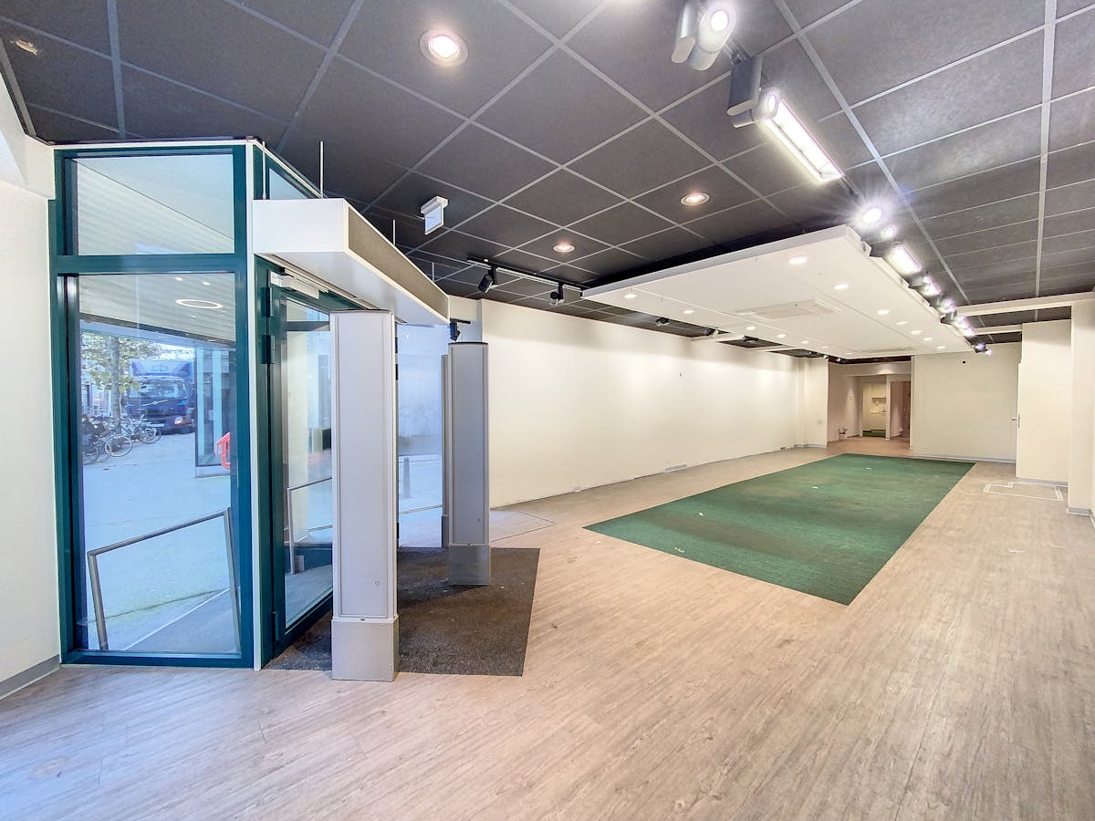 Handelspand te huur op toplocatie te Hasselt centrum - foto 5