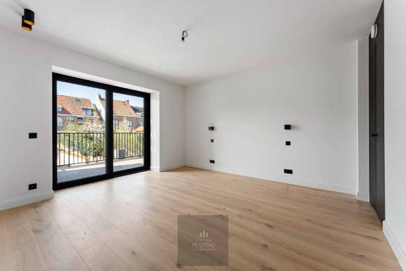 A 115-square-meter luxury apartment, ready to move into, in a prime location near Nieuwpoort’s market square. - photo 5