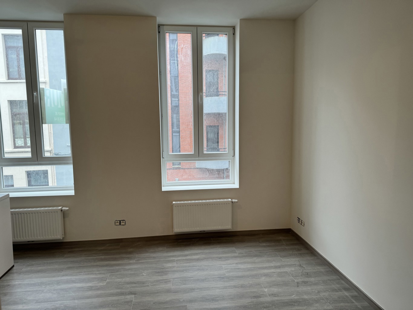 1-slpk-appartement / volledig vernieuwd / goede ligging - foto 4
