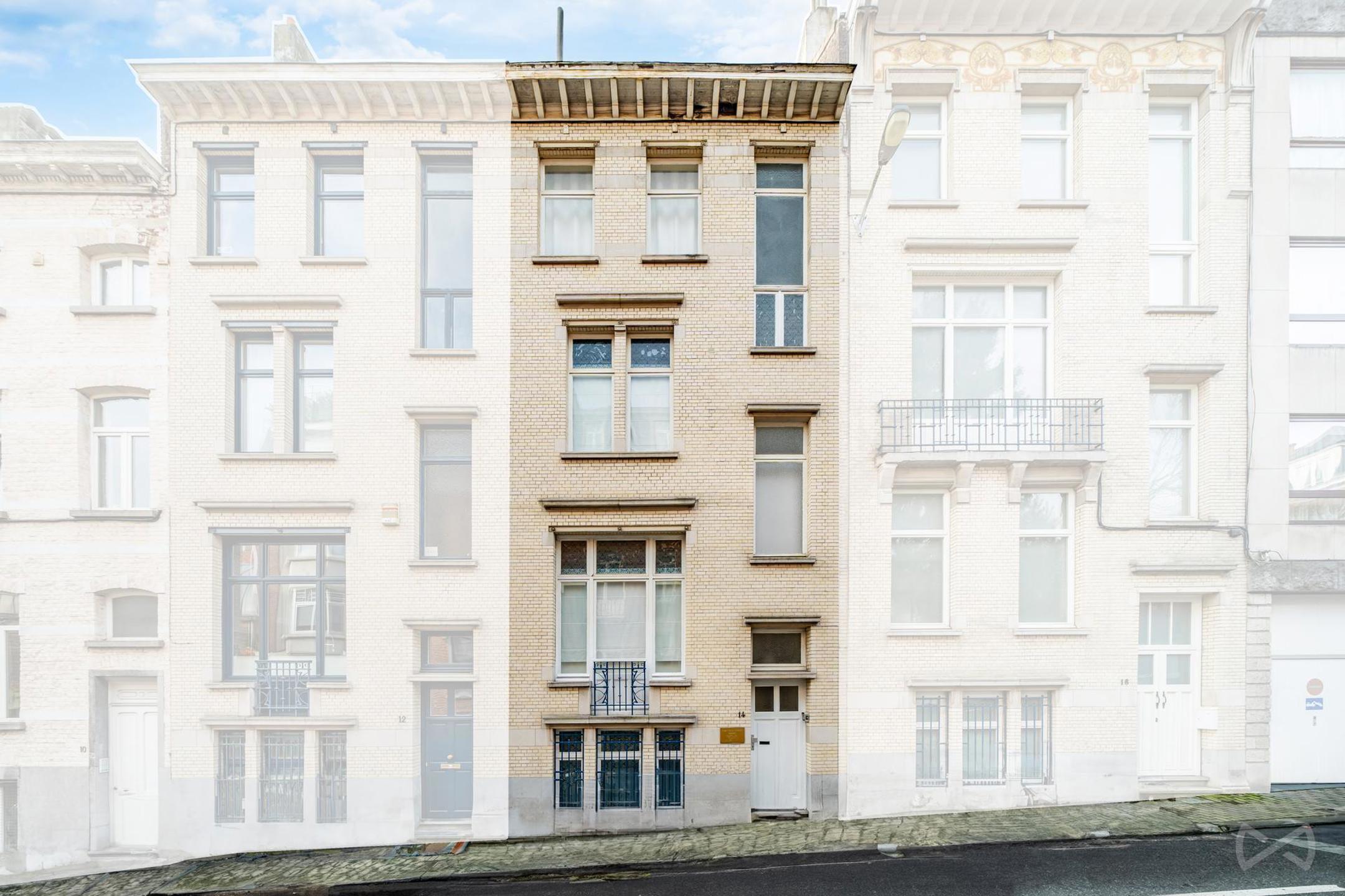 Huis + tuin 4 slaapkamers (mogelijkheid tot 5) - foto 1