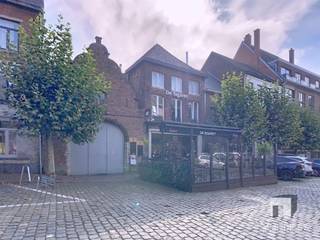 Goed bruto-rendement tot 2034 en dan een project ontwikkelen?Investeerders, horeca-ondernemers, projectontwikkelaars. We want you!!Het pand is...