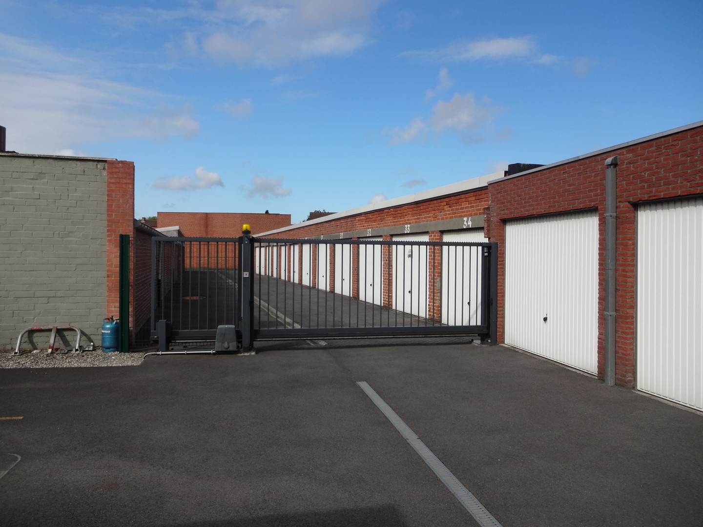 Garage for rent in Roeselare