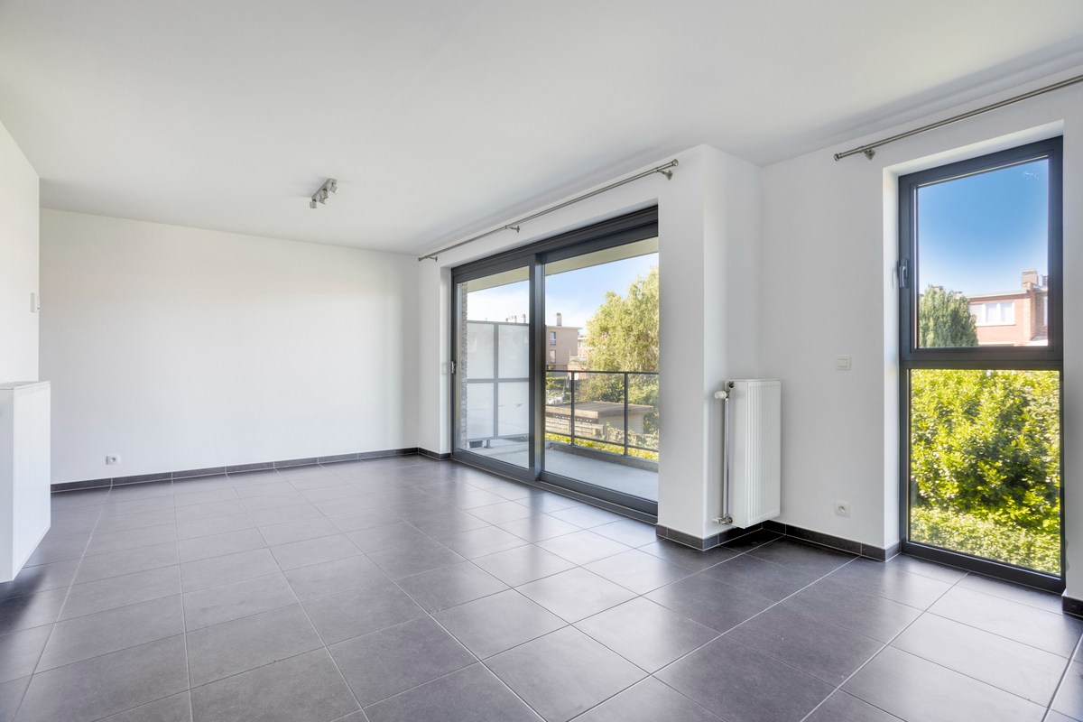 Modern appartement met terras + parkeerplaats + kelder - foto 5
