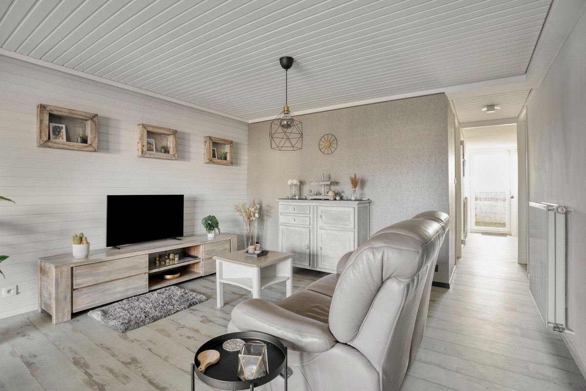 Appartement entièrement rénové et prêt à emménager - photo 5