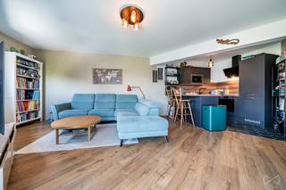 Info: bruxelles.ouest@weinvest.be or +32 2 315 77 22 | Located on the 7th and 8th floors of a well-maintained building from the 2000s, this...