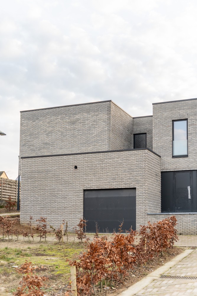 HOB Nieuwbouwwoning met inpandige garage en 2 badkamers (Lot 2) - photo 2