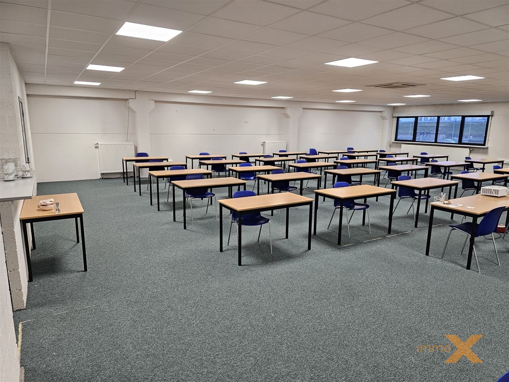 Commercial à louer à Gand - photo 5