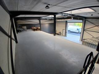 Commercial à louer à Gavere