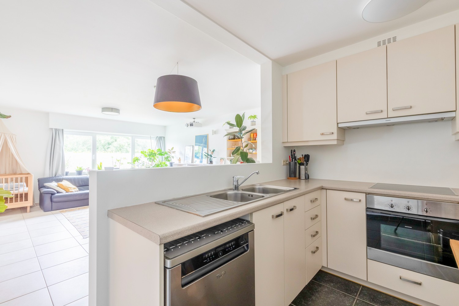 Lichtrijk appartement in kleinschalige residentie - photo 5