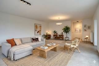 Vous recherchez un appartement où l'emplacement, l'espace et le confort sont essentiels ? Dans la Résidence Sint-Maertens Veld, vous trouverez ce...