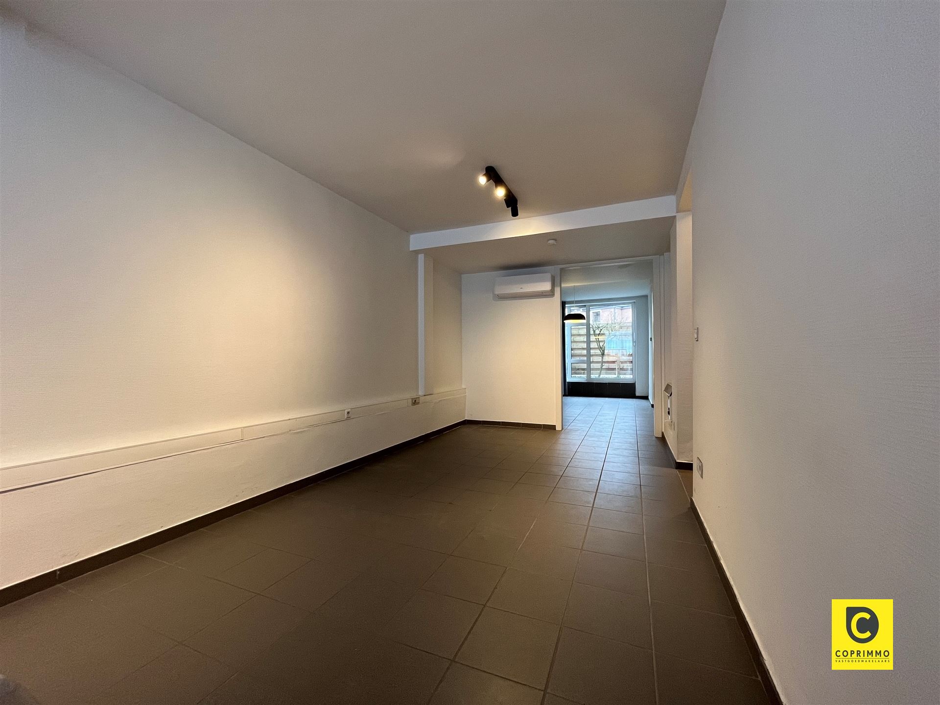 Gelijkvloerse studio op rustige ligging met terras - foto 2