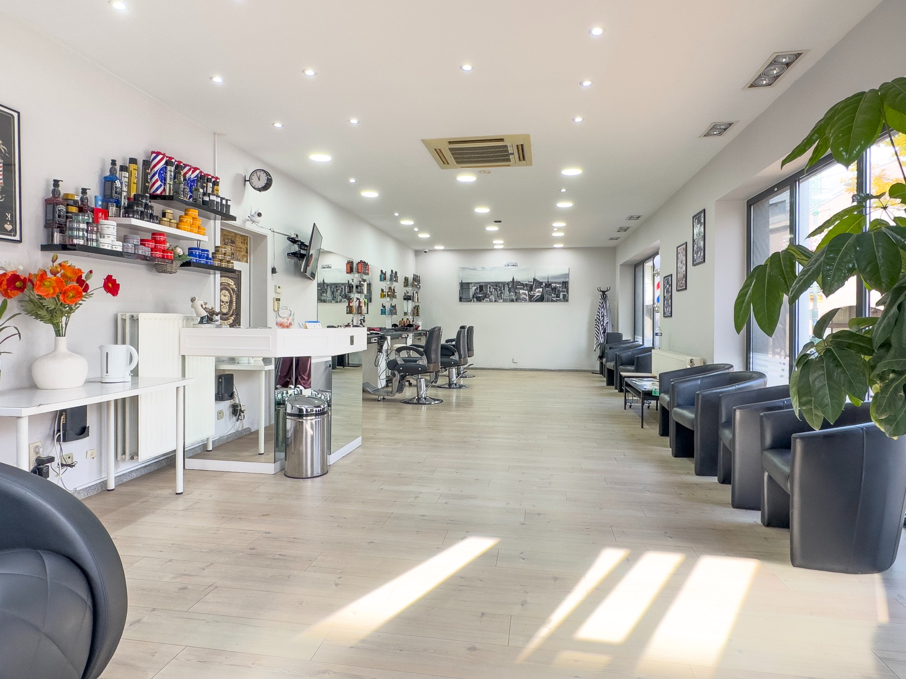 Handelspand met top visibiliteit te koop in hartje Lebbeke! - photo 5