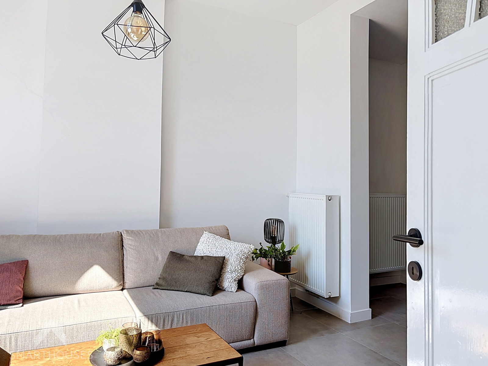 Volledig gerenoveerde woning met 3 slaapkamers en leuke tuin - foto 5