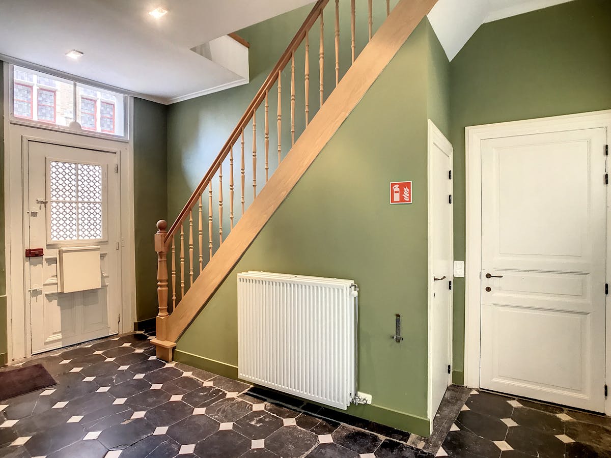 Authentieke burgerwoning te huur in het centrum van Brugge - foto 5