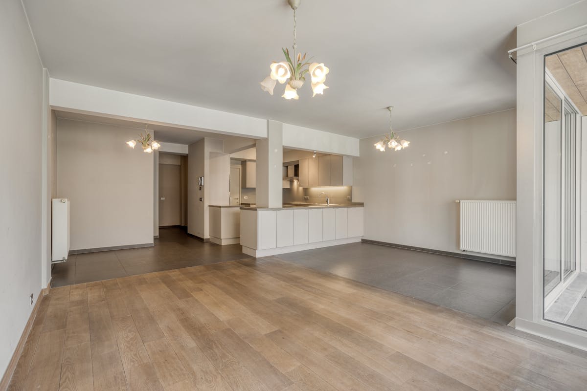 Bright 2-bedroom apartment with 2 terraces in the heart of Roeselare - photo 4