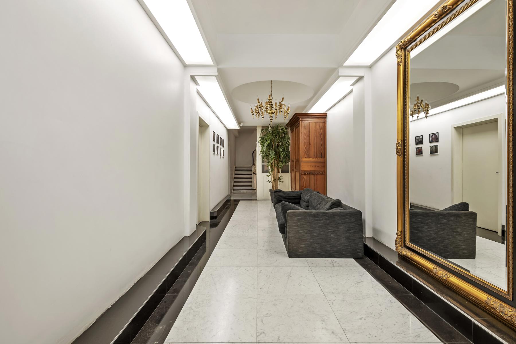 House for sale in Brussels with 10 bedrooms - photo 3