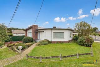 Renovation requirement residential buildings applicable.More info: https://energiesparen.be/renovatieverplichting ...