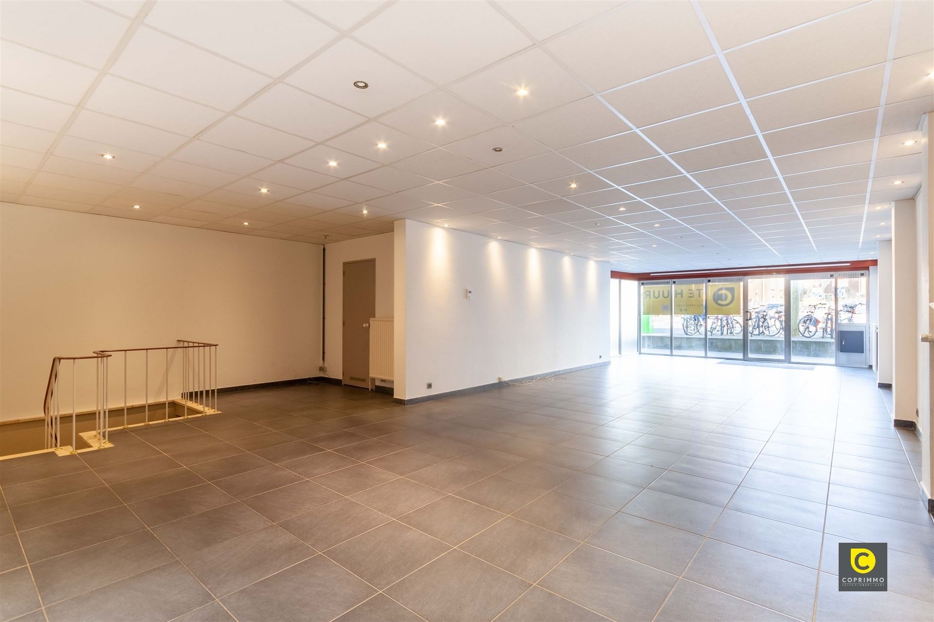 Commercial for rent in Mortsel - photo 4