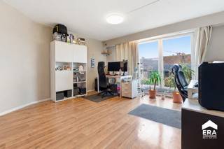 Te koop: ruim appartement in het centrum van Ieper, gelegen aan het Minneplein, met prachtig zicht op de Ieperse torens.Dit appartement biedt een...