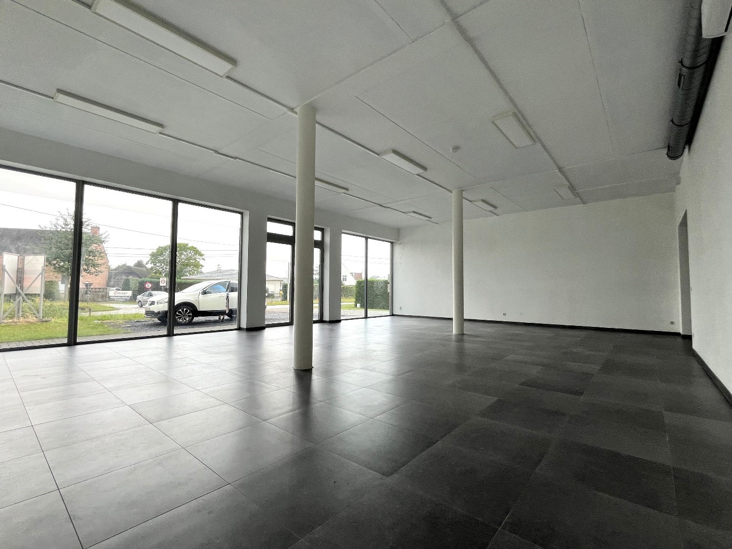 Multifunctioneel handelsruimte nabij centrum Essen - foto 4