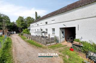 House for sale in Asse