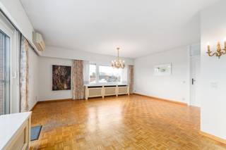 [[ DIT PAND NEEMT DEEL AAN DE ERA OPEN HUIZEN DAG OP 13/6 VAN 13:00 TOT 14:00 ]]Te koop: 3-slaapkamerappartement met garage in TemseDit verzorgde...