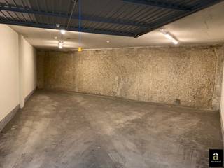 Gesloten garagebox voor 2 wagens onder het Rubensplein