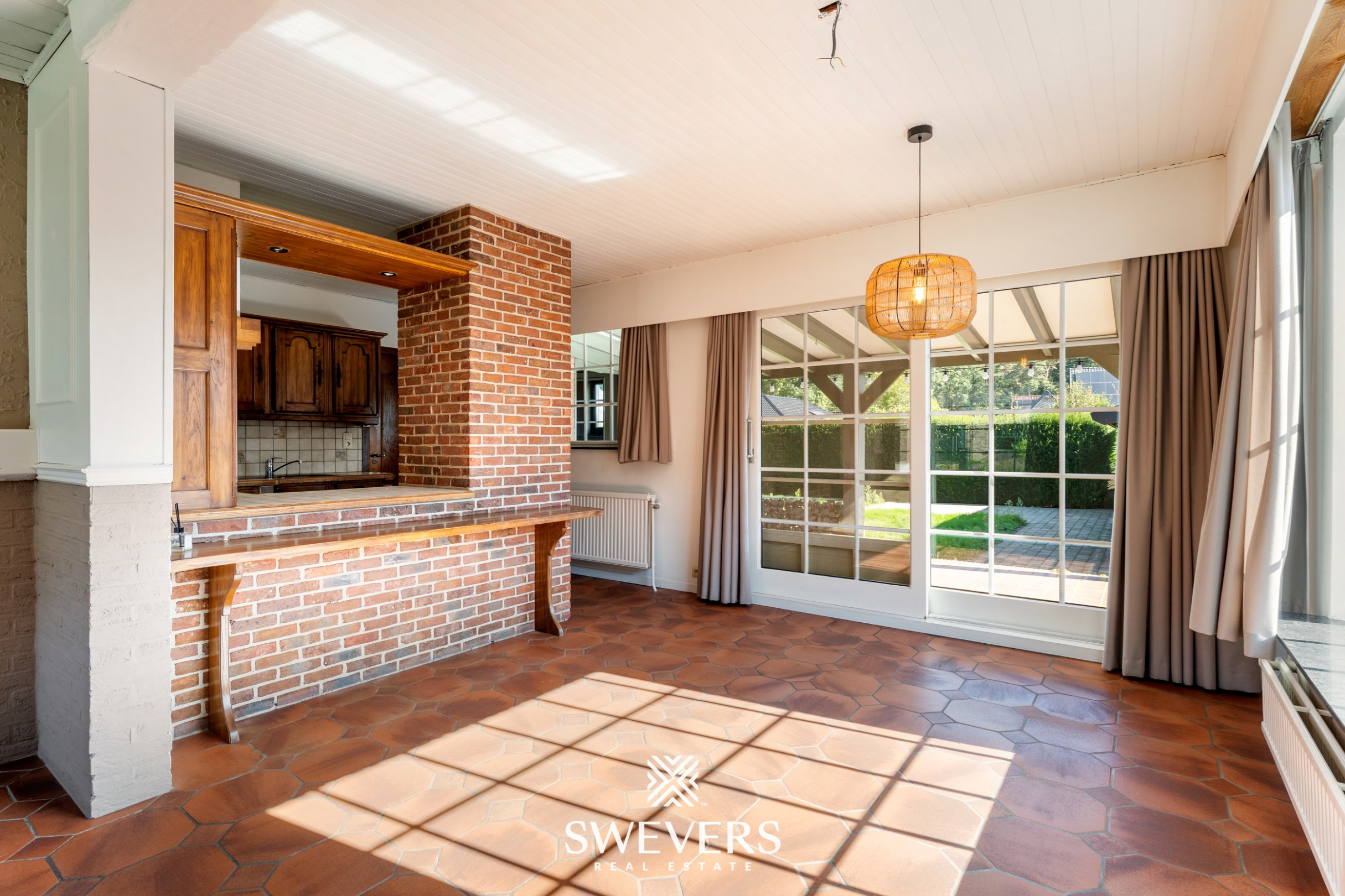 Te renoveren gelijkvloerse bungalow met 3 slaapkamers - foto 5