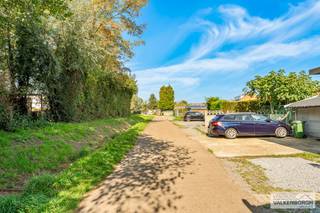 CONTACTJeroen Vandormael: jeroen@vastgoedvalkenborgh.be | 0498/05.76.72 Op de Kempische Steenweg, één van de belangrijkste verbindingsassen richting...