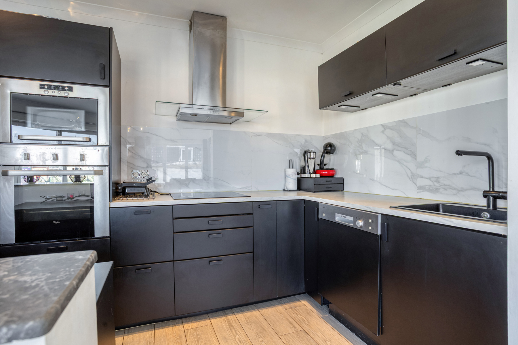 Lichtrijk app met 2 slaapkamers | instapklaar | - foto 5