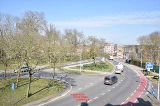 Vergund opbrengsteigendom bestaande uit 4 entiteiten op een toplocatie nabij het centrum van Brugge. Het pand bestaat uit 4 appartementen met...